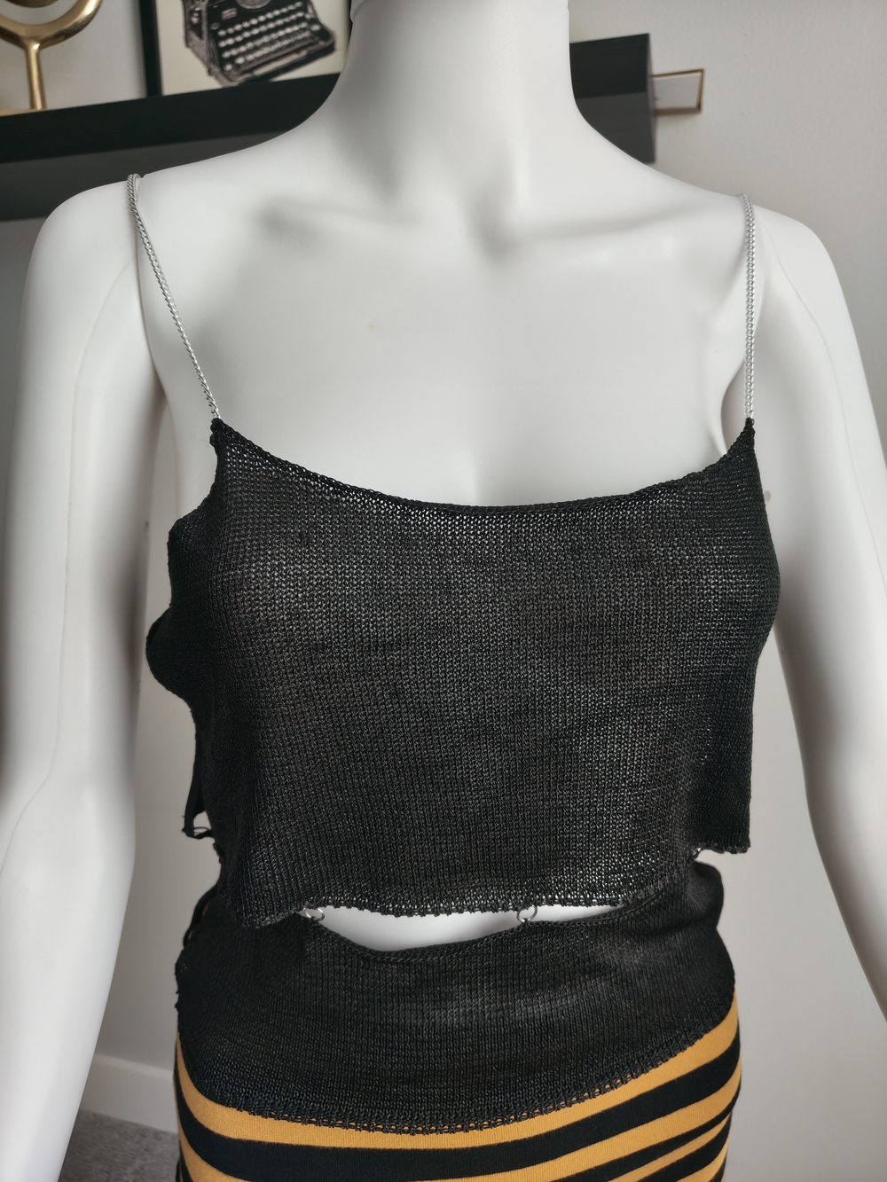 Forever 21 Black Chain-Strap Knit Crop Cami